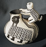 Ethel Shields: Chaco effigy jug, 1988